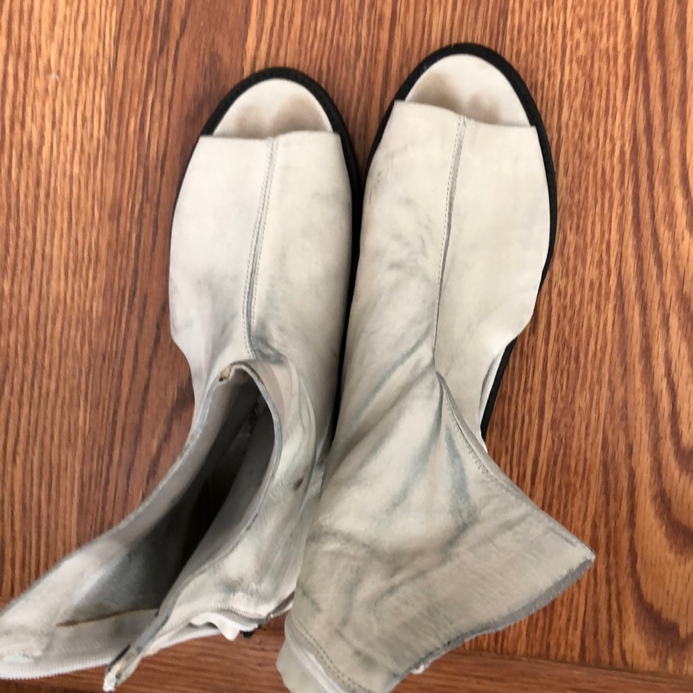 Free People leather peep toe and side open flats